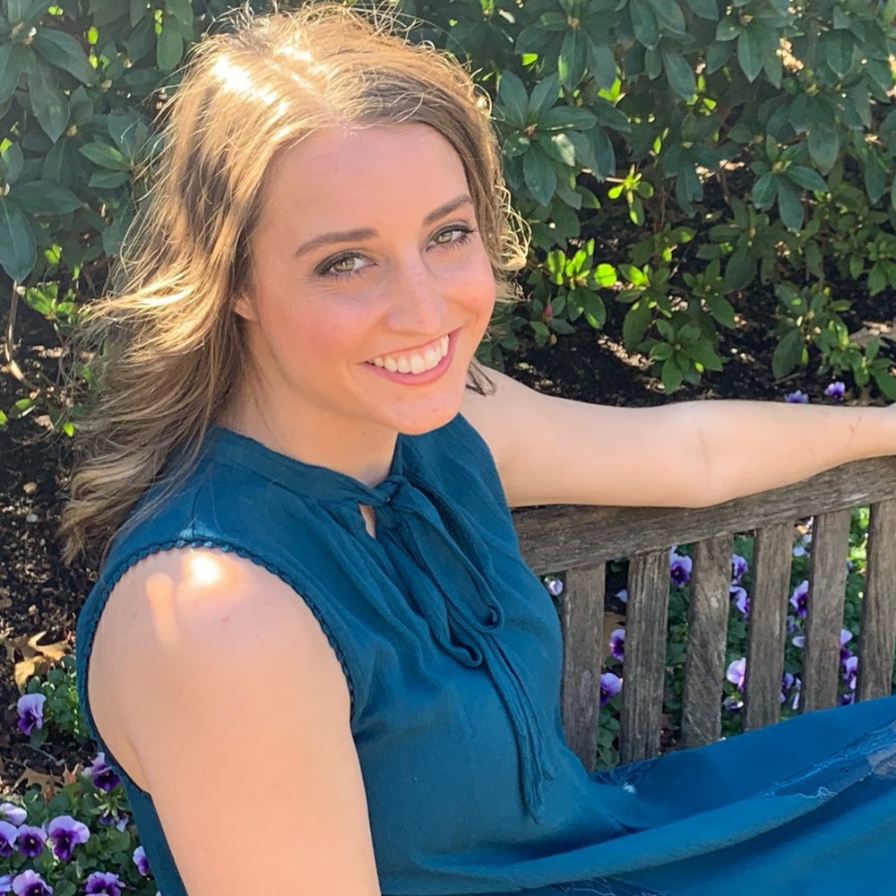 Meet your Posher, Emily